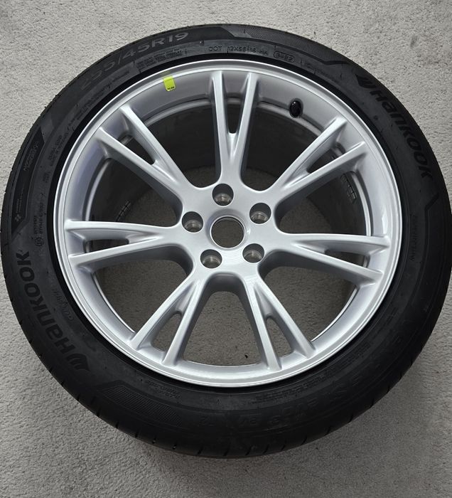 Janta / roata completa Tesla Model Y  19 inch Gemini 255/45 R19