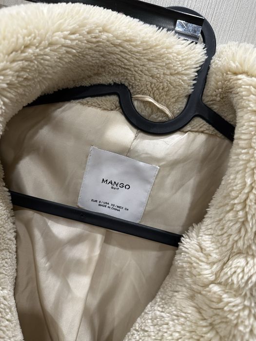 Продам шубку Mango
