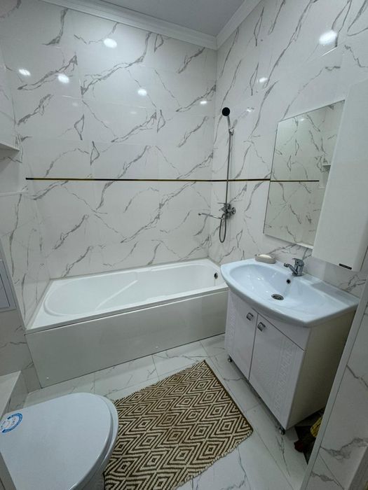 Сдам 2 х ком квартиру