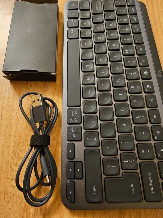 Logitech mini US клавиатура нова