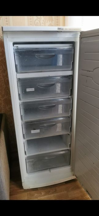 Морозильная камера, холодильник