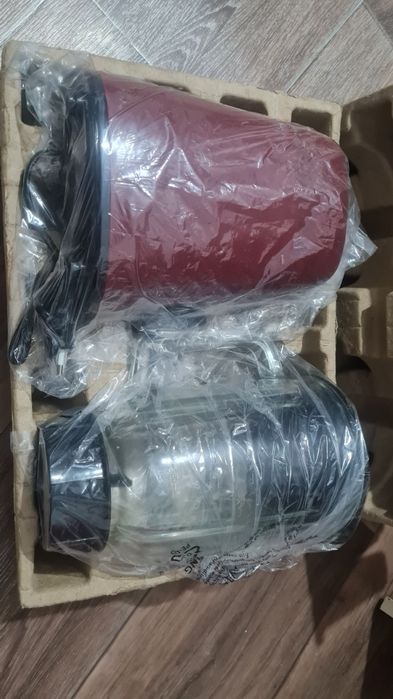 Продам Блендер новый