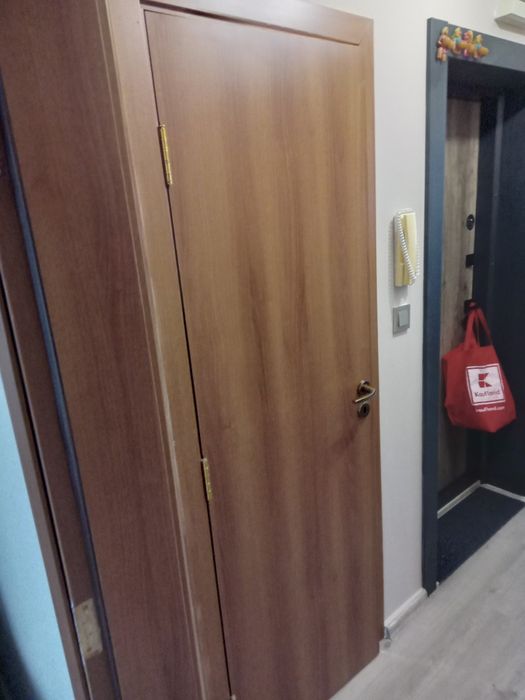 Интериори врати  със обков месинг