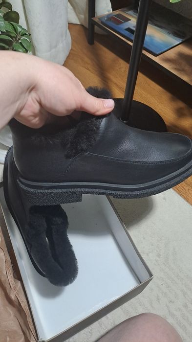Продам зимние коженные лоферы