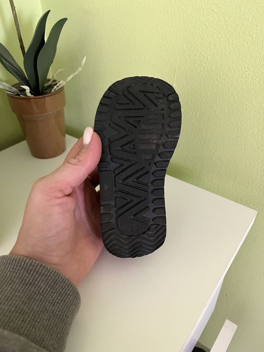 Детски обувки естествена кожа размер 23