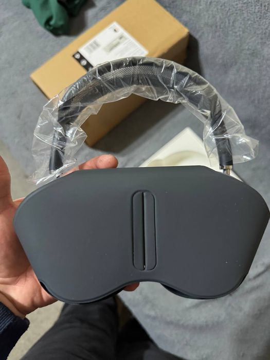 Прлдам airpods max последней генерации