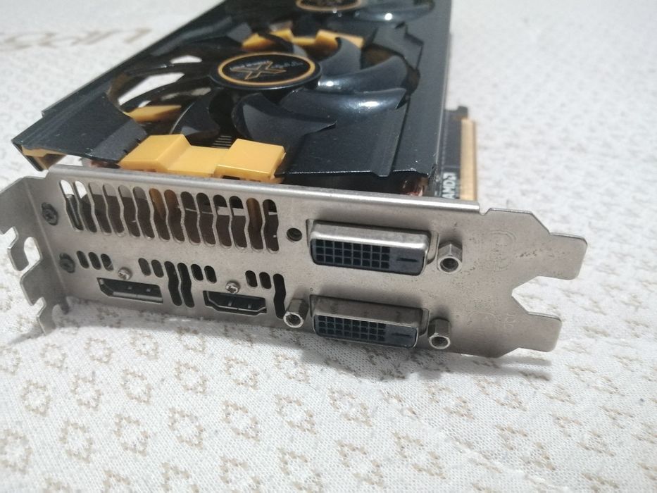 Placa video Sapphire Radeon R9 290 Tri X OC 4GB DDR5