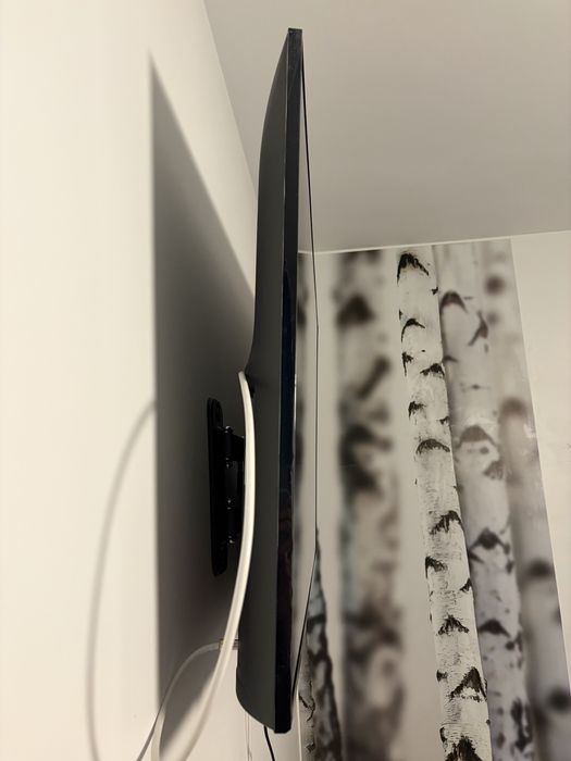Smart TV LG UHD 4K de 55" (Seria UA74)  + suport de perete – Imagini Superbe, Experiență Completă