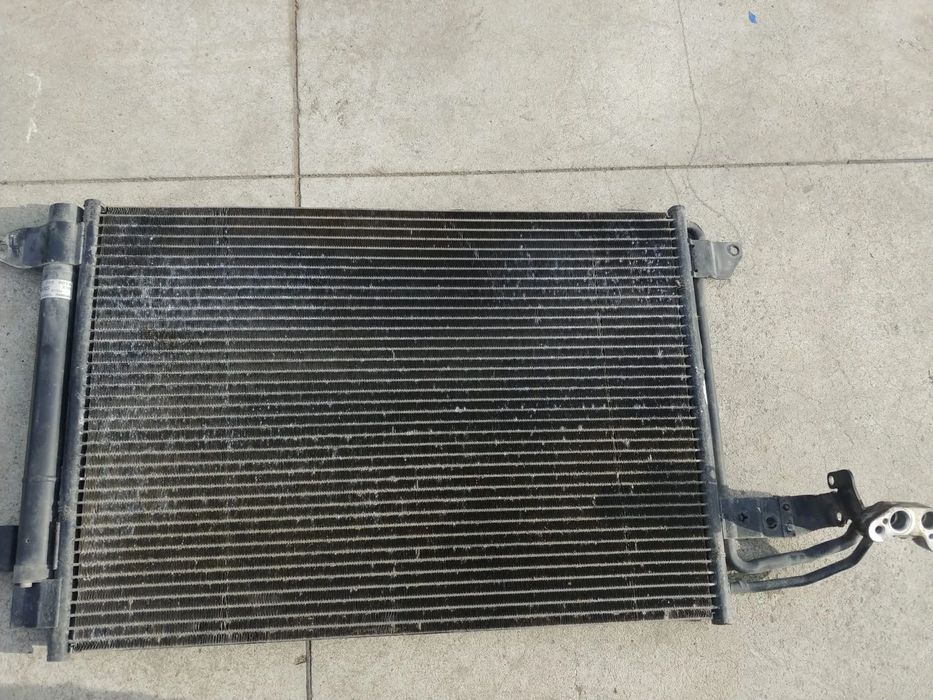 radiator clima ac  audi a3 8p seat leon altea toledo vw golf 5  skoda octavia 2 1.6b 1k0298403a 1k0820411q