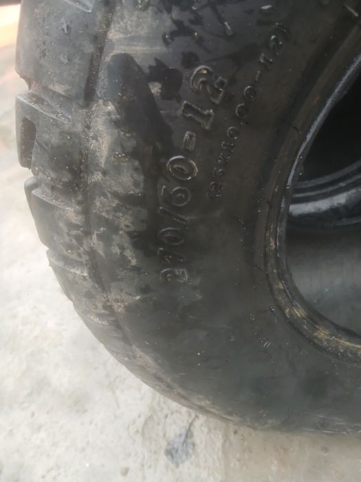 Vând set cauciucuri atv