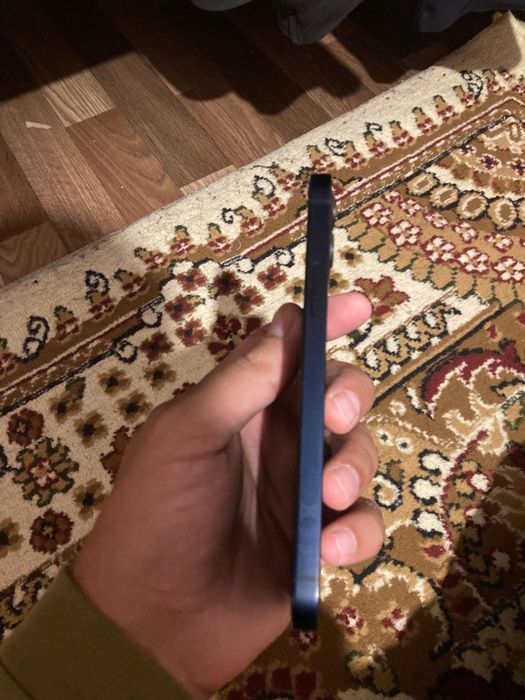 Iphone 12 черыный 64g,батарейка 78%