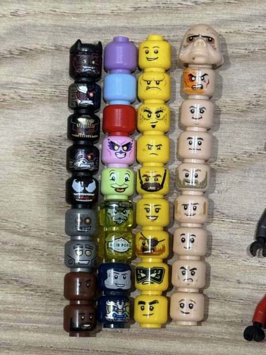 Лего фигурки и детали от них