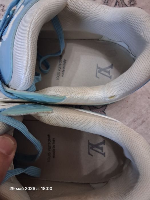 Louis Vuitton LV Trainer номер 44 ( 28.5 см.)

eu.louisvuitton.com
 +1