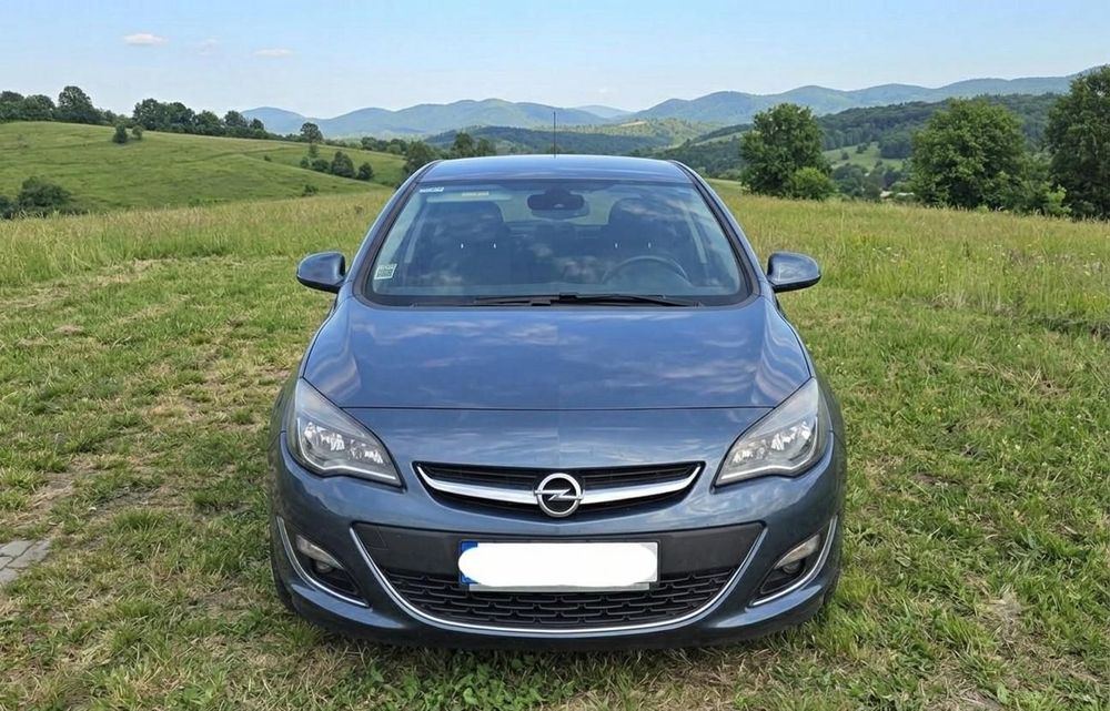 OPEL Astra 2013 — imagine 2