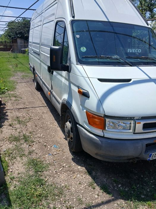 De vânzare iveco daily 35c13 2800 cmc  . An fabricație 2002