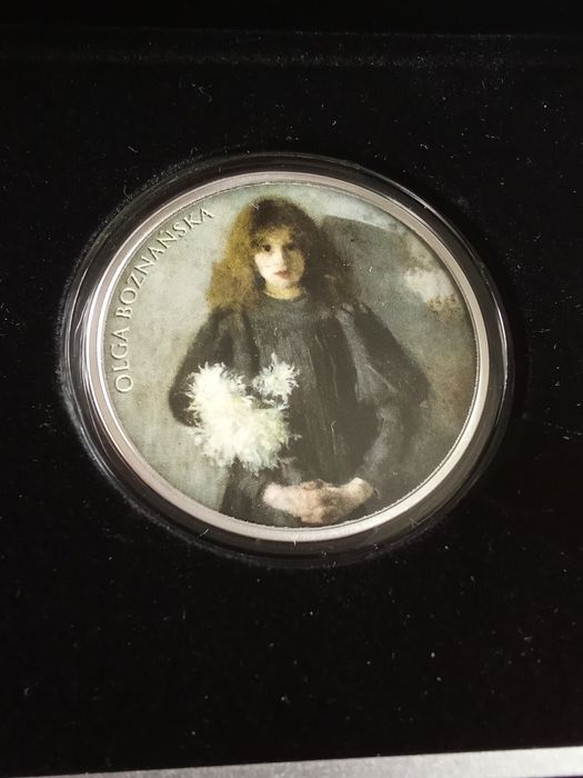 Монета девочка с хризантемами, серебро