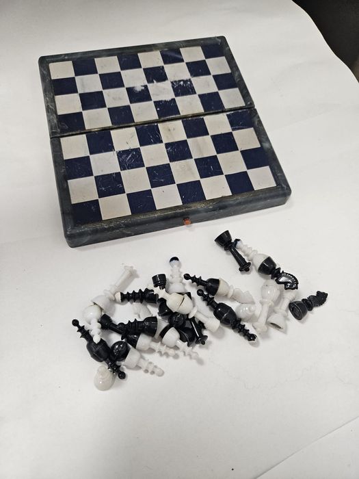 Șah românesc miniatural
