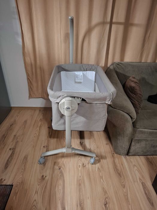 Кошара Cam Cullami next to me.