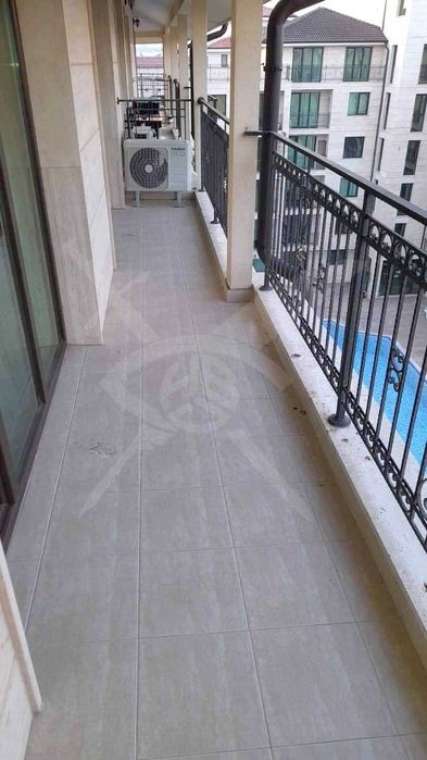 Продава се Двустаен апартамент в к.к. Слънчев бряг - 68 кв.м за 898 €/кв.м - Снимка #8