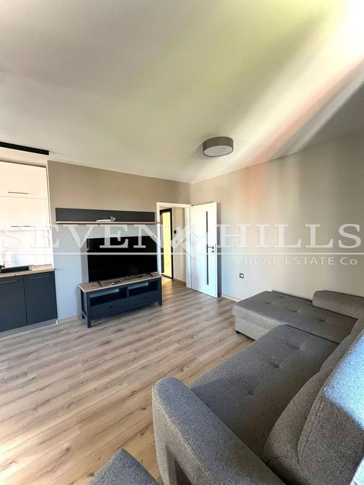 Дава се под наем Двустаен апартамент в Пловдив, Христо Смирненски - 80 кв.м за 714 € - Снимка #2