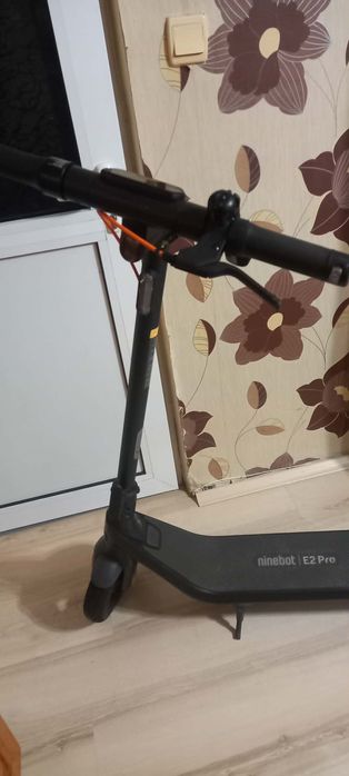 Обява за тротиненки