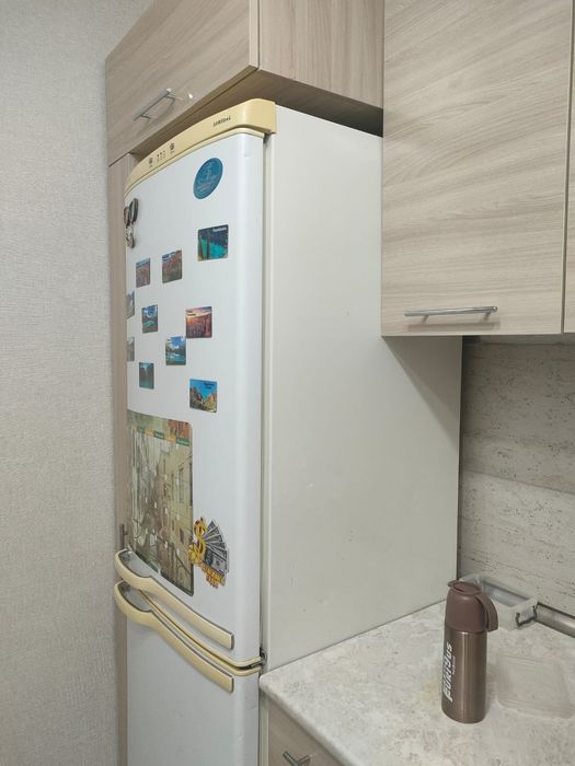 Холодильник Samsung