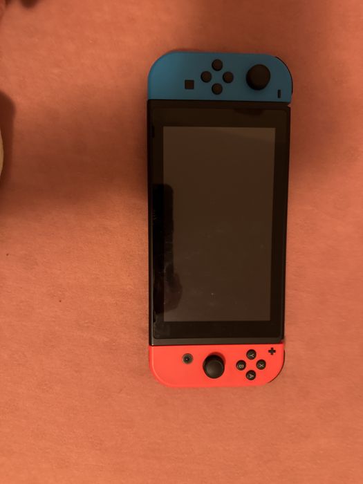 Nintendo switch+pro cntroler+card micro sd  265gb
