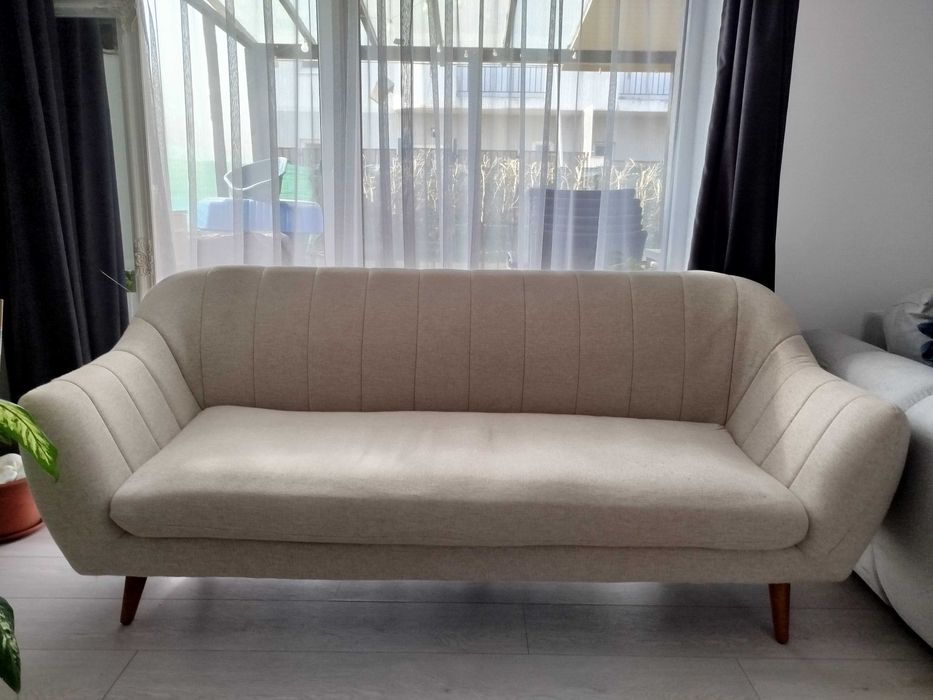 Canapele 2 și 3 persoane