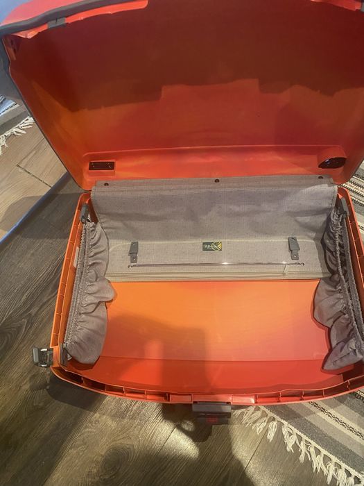 Valiza Eminent cu cheie si cod