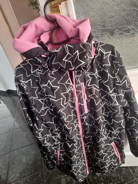 Дамско тънко яке, подходящо за пролет, есен