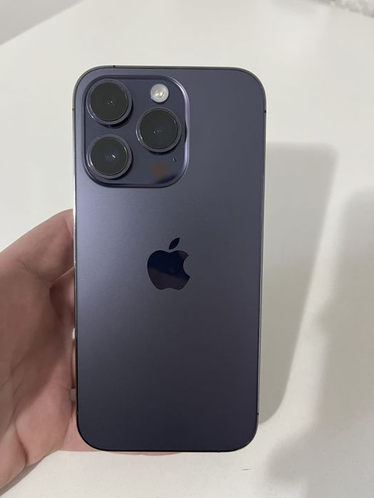 Продам iPhone 14pro