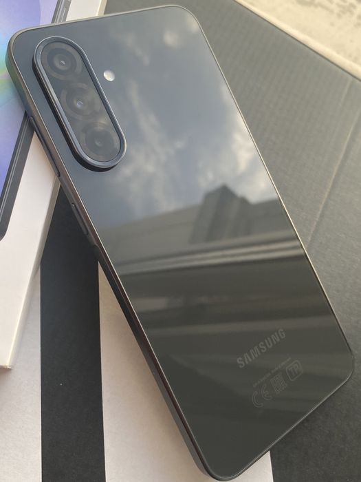 Samsung A36 5G 8/128 апрель2026