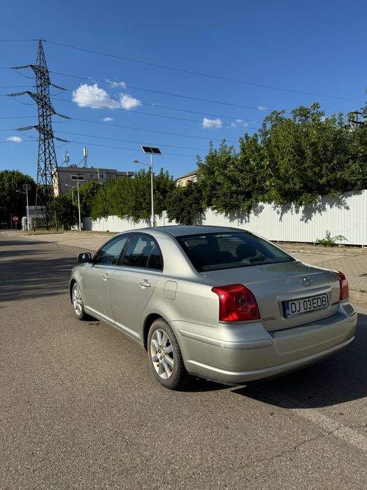 Toyota avensis 1.8 benzină 2800E
