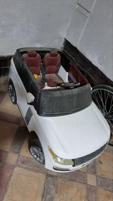 Velosiped va moshina detskiy sotiladi