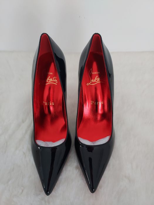 Christian Louboutin So Kate 10