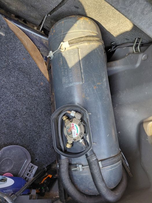 Газова бутилка комплект с всичко Копютър