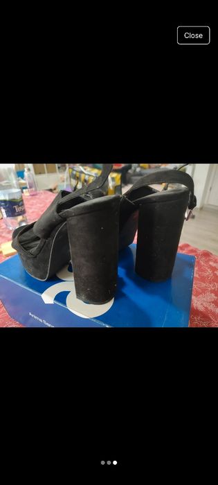 Sandale negre mărime 37