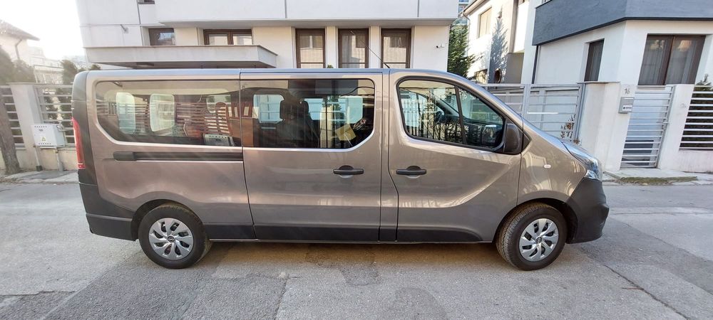 Inchiriere microbuz 8+1 locuri. Închirieri auto sct 4,