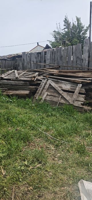 Дрова, даром, самовывоз.