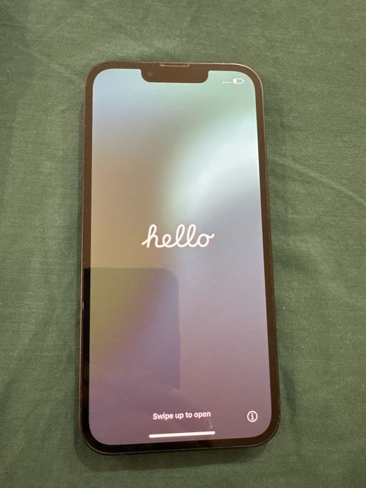 iphone 13 midnight blue