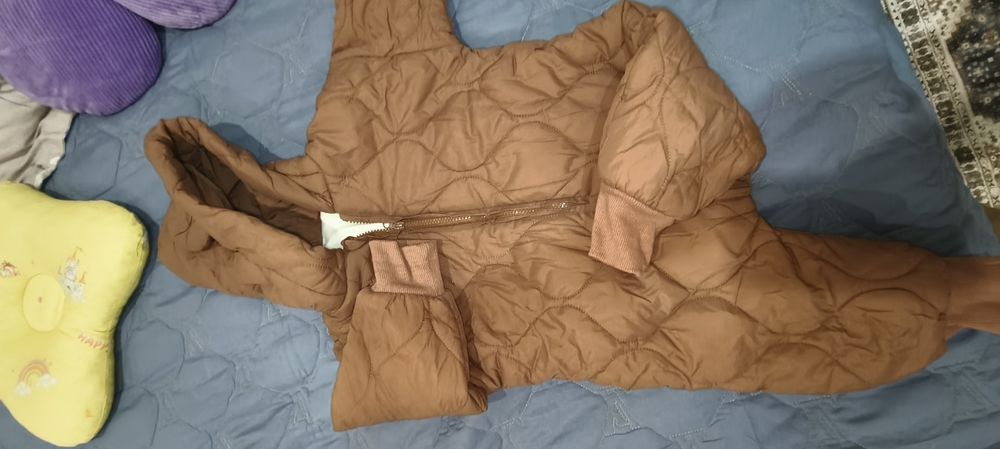 Комбезы до года продам