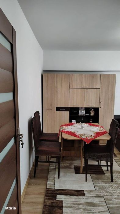 De inchiriat garsoniera cf1, mobilata și utilata, renovată, etaj 1