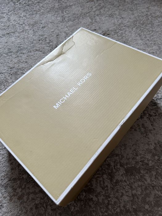 Кроссы Michael Kors Maddy Logo Trainer