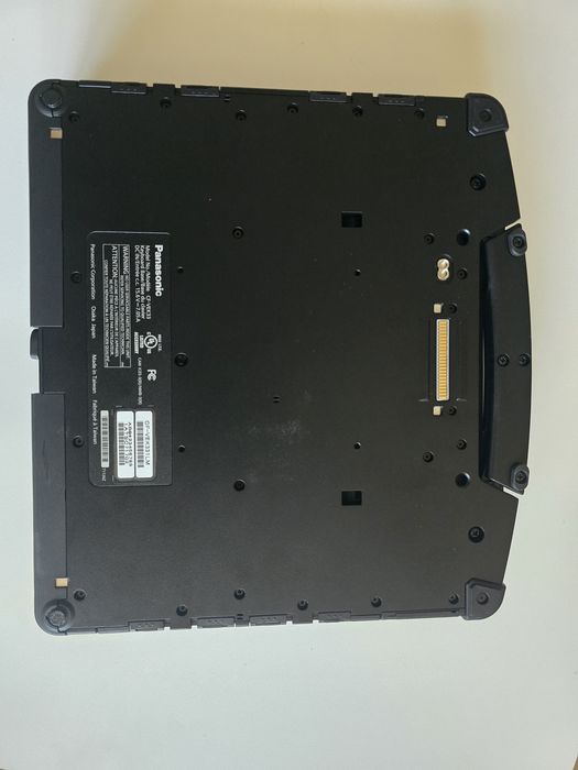 Tableta laptop 2 in 1 panasonic toughbook cf 33 impecabil ca nou 2 bat