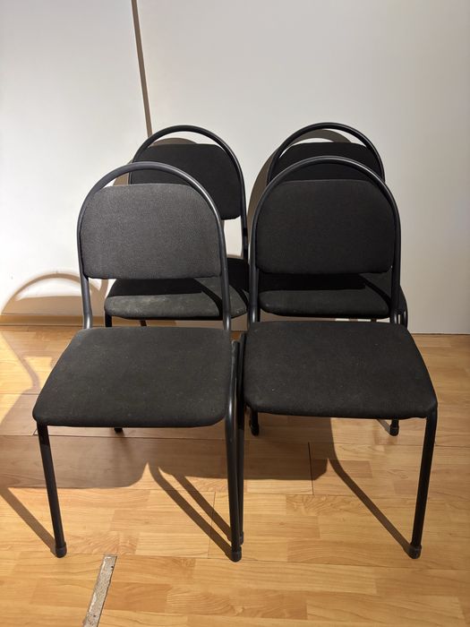 Продам стулья срочно