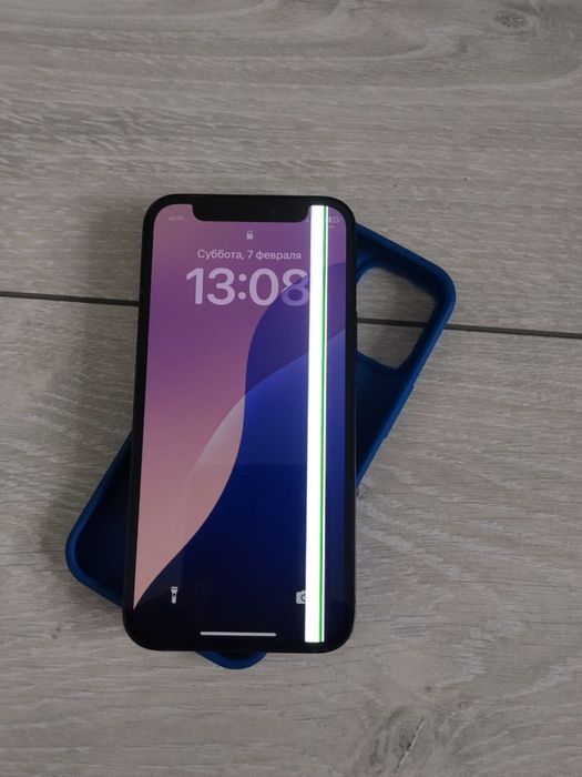 Айфон 12 мини.