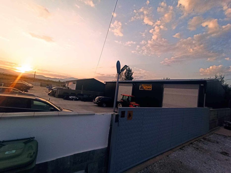 Продава се Склад в Сандански - 3700 кв.м за 82 €/кв.м - Снимка #5