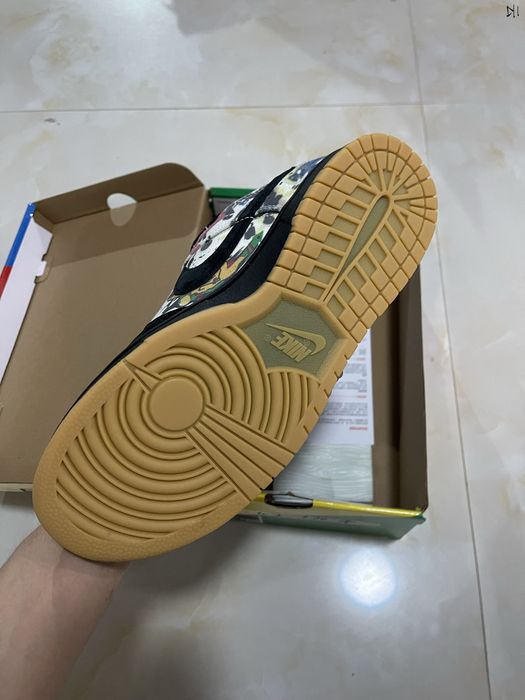 Nike SB Dunk Low x Supreme Rammellzee