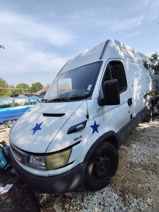 Продавам Iveco daily 2.3 unijet
