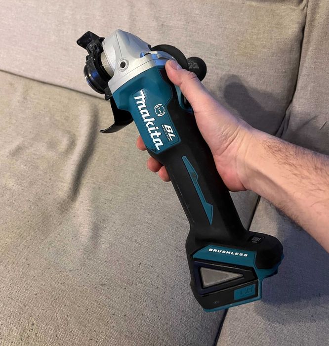 Polizor unghiular Makita DGA506 18V Brushless 125mm